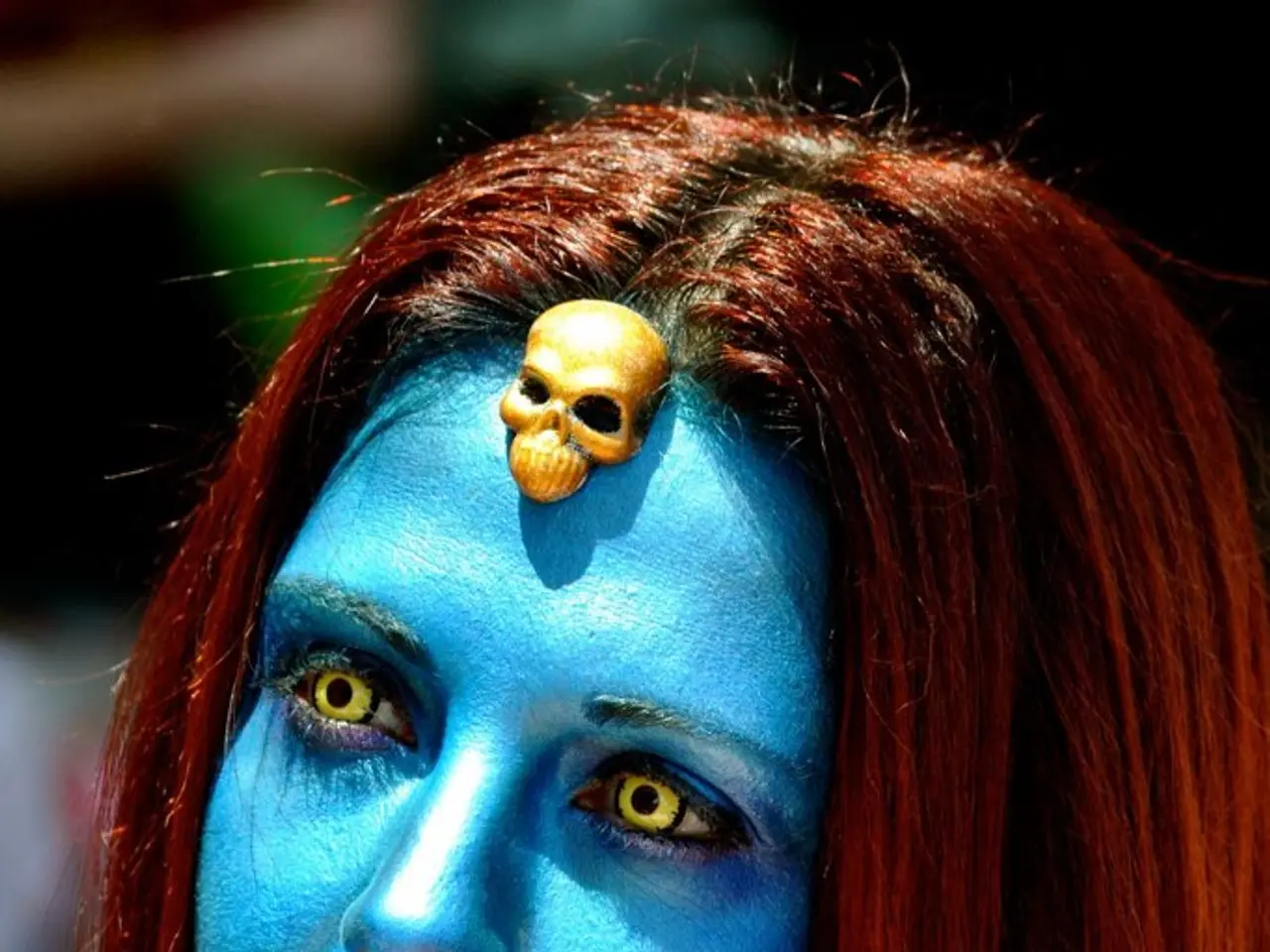 Researchers reassemble an ancient woman's visage, dated 10,500 years, through DNA analysis.