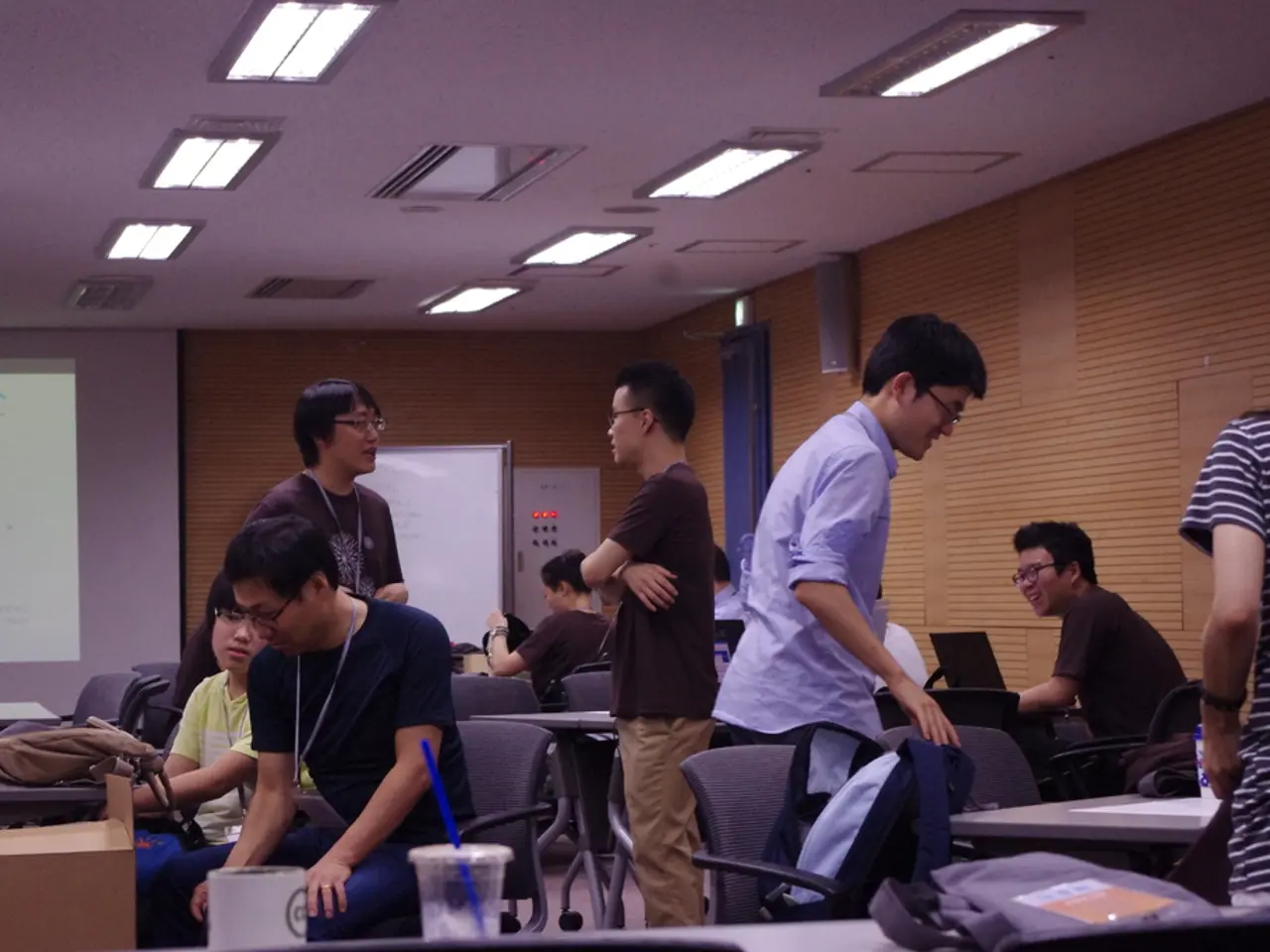 Cooperative Learning Among Children: Discovering Together at the Museum of Kids