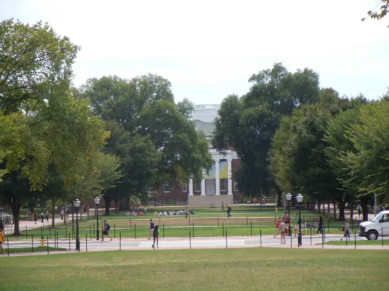Focus on Community: Distinguished Behavior