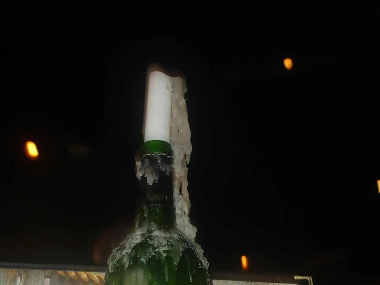 Guides demonstrating applications and offerings for consumer use