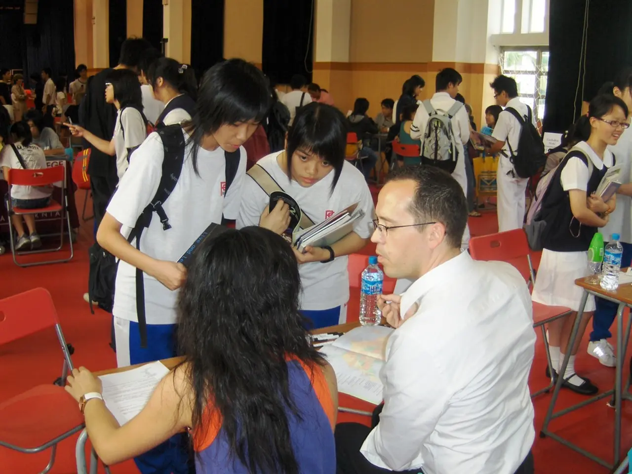 Academic Rivalry's Unspoken Price: Examining the Impact of Grades and Positions on Pupil...