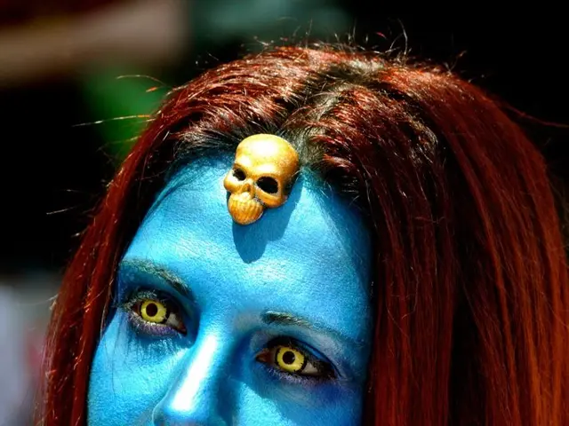 Researchers reassemble an ancient woman's visage, dated 10,500 years, through DNA analysis.