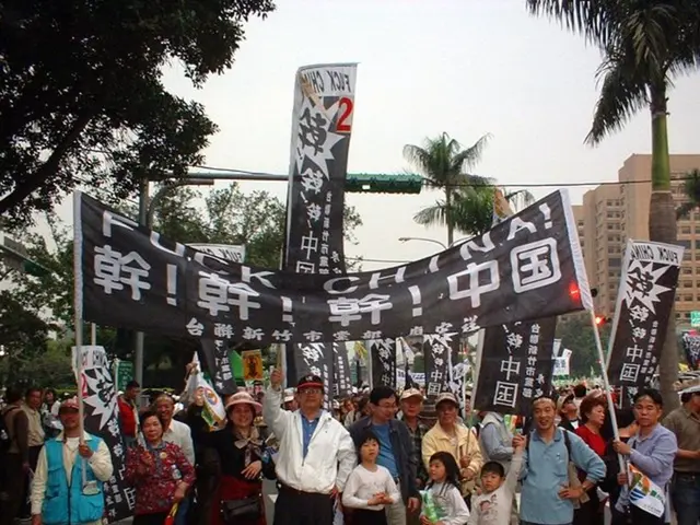 Demonstrations led by CSD (Carnival of Cultures) were notably reduced in scale.