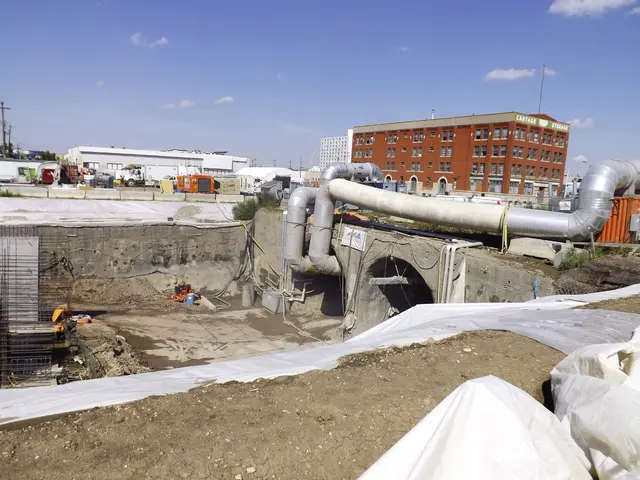 Political Victory for Trump: Persistent Tactics Yield Results, Yet Possible Legislative Setbacks...