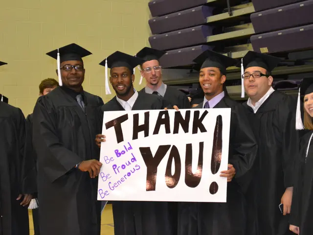 Navigating Complication: The Obsolescence of Conventional Leadership Approaches