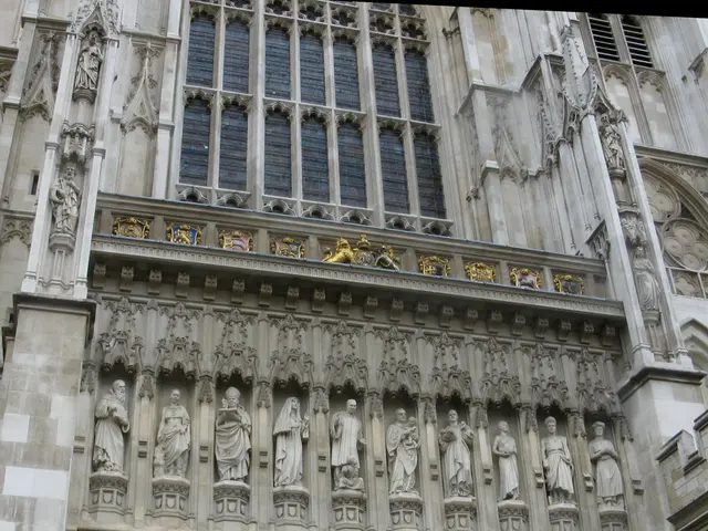 Innovative Strategies for Enhancing Energy Efficiency and Aesthetics using Contemporary Exterior...